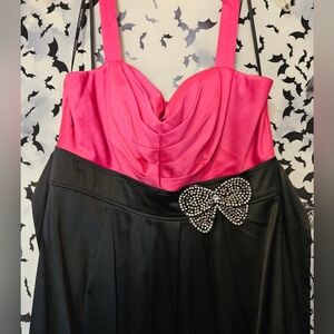 Sleeveless Pink & Black Satin Dress Rhinestone Bow Cocktail Dress Women's 13 Y2K